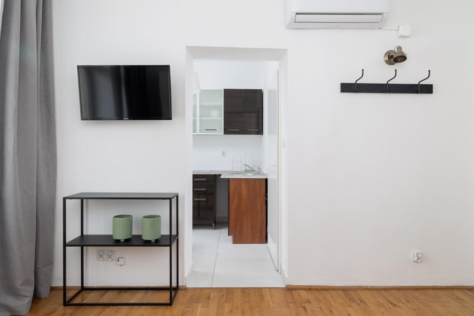 Studio Apartment With Ac - Dluga 65 Krakow Exterior photo