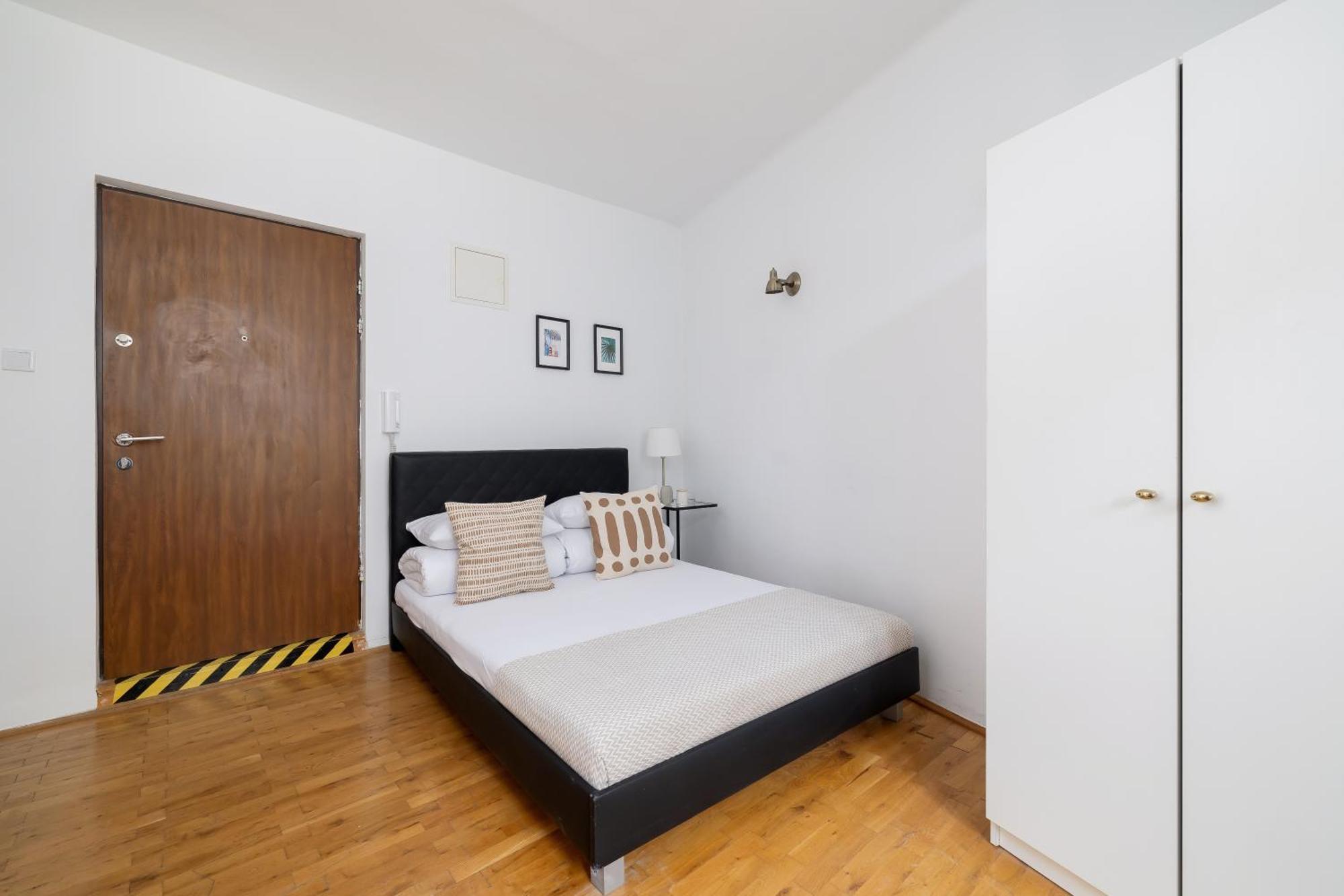 Studio Apartment With Ac - Dluga 65 Krakow Exterior photo
